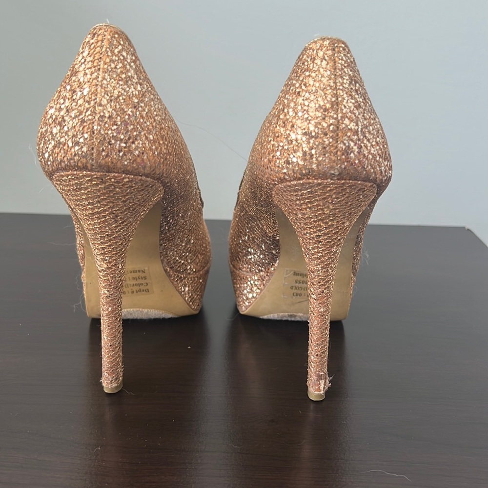 Baker’s - Gold Platform Heels - Picture 6 of 8